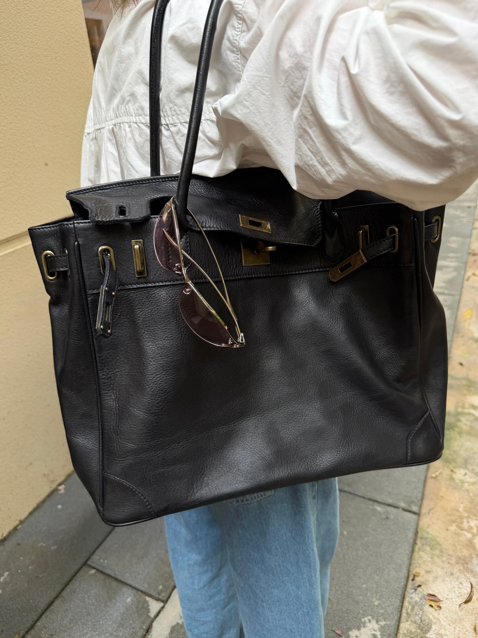 Firkin 45 Water-Dyed Leather Bag