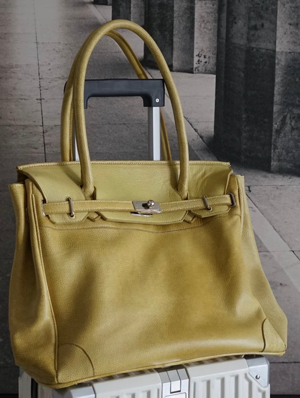 Lambskin Firkin 40 Bag