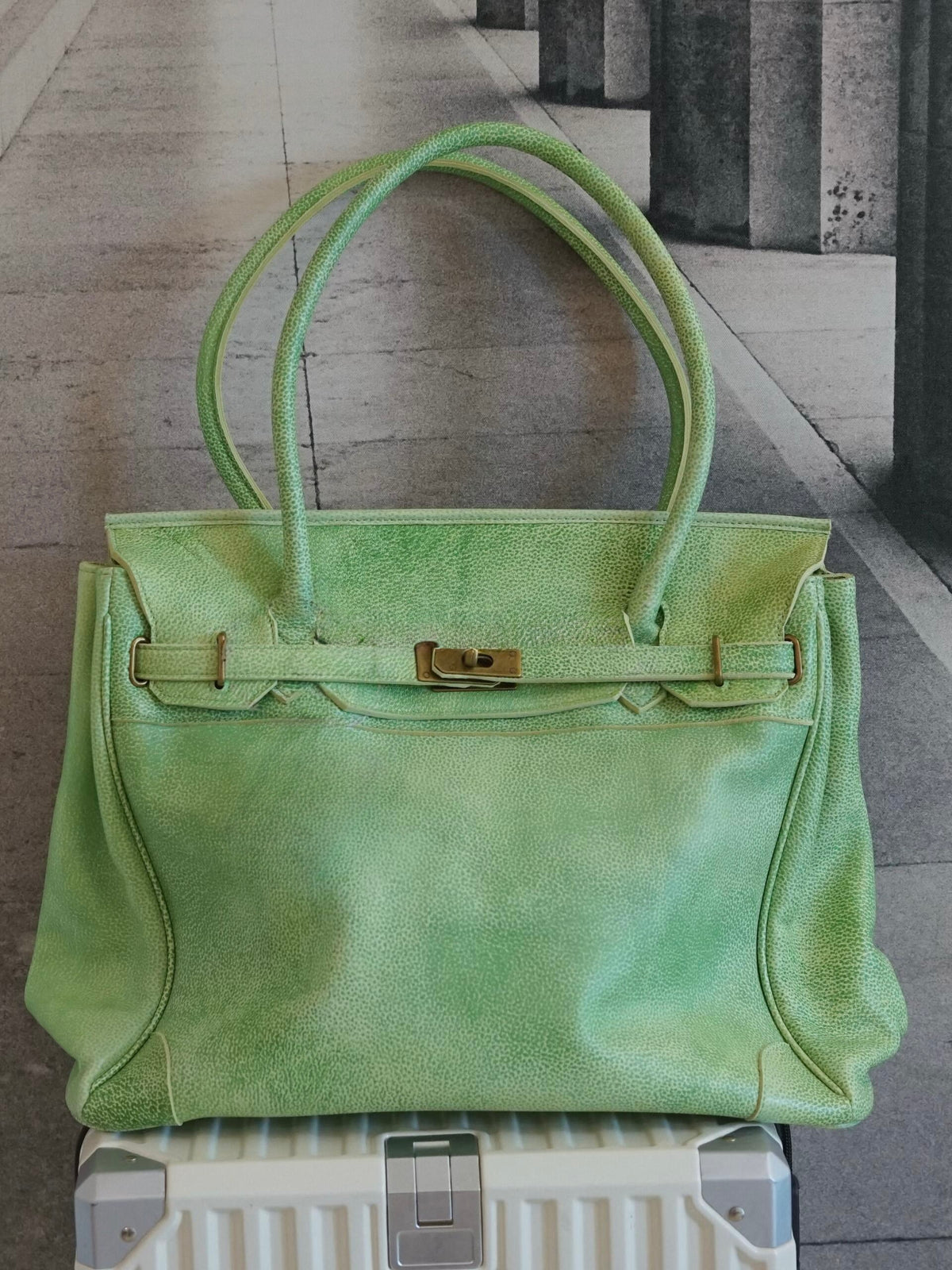 Lambskin Firkin 40 Bag
