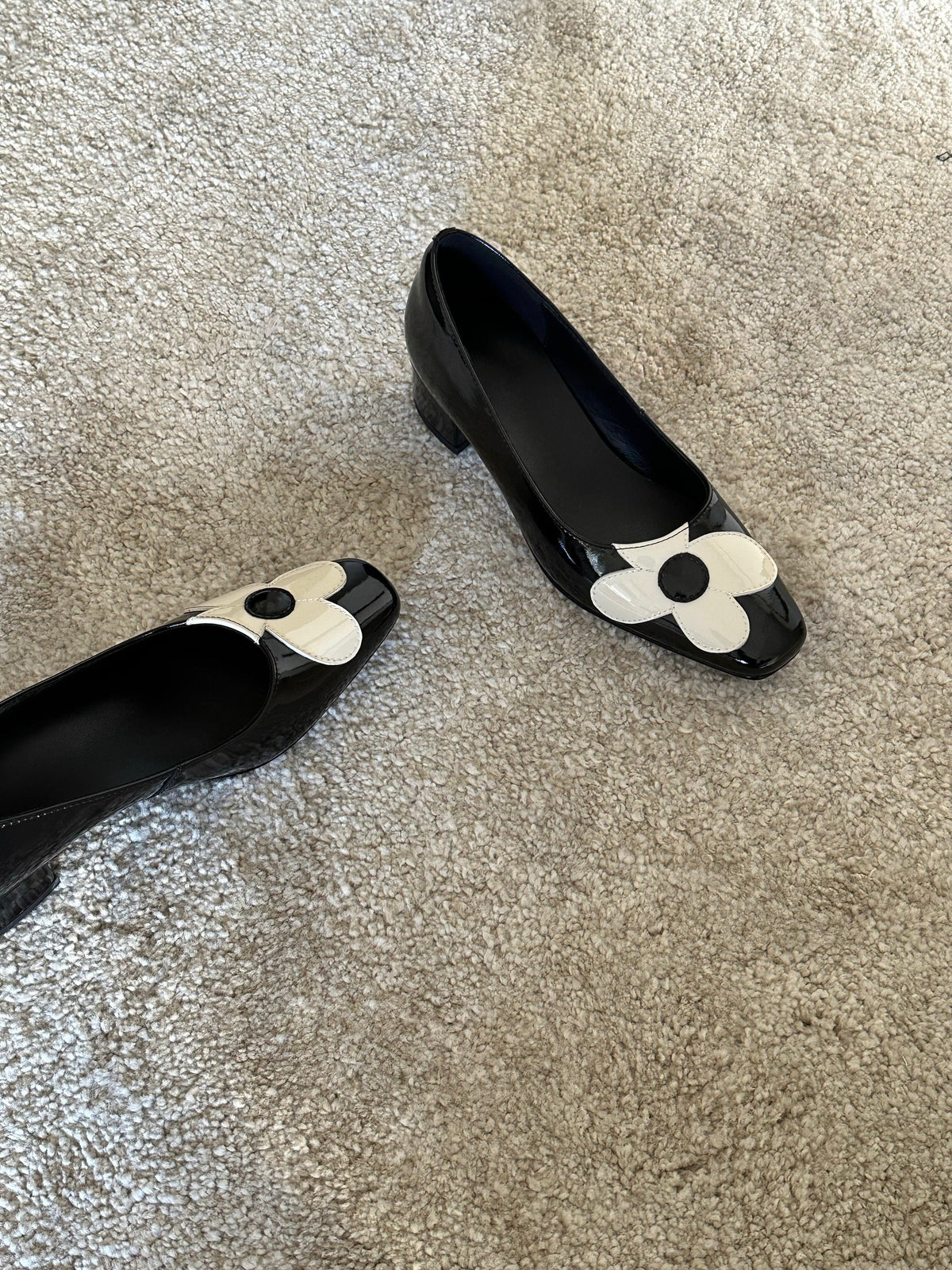 Patent Leather Flower Low Heel Pumps detail view 11