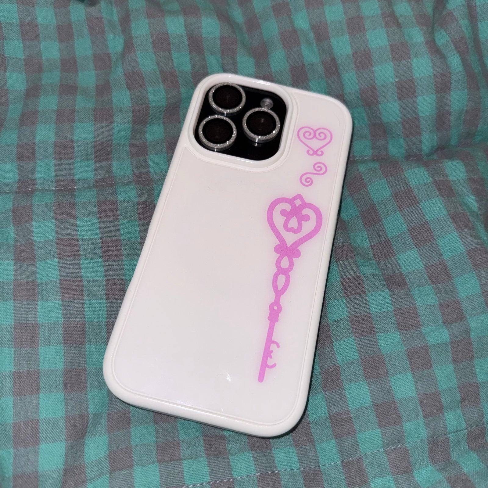 Sweetheart Key MagSafe iPhone Case