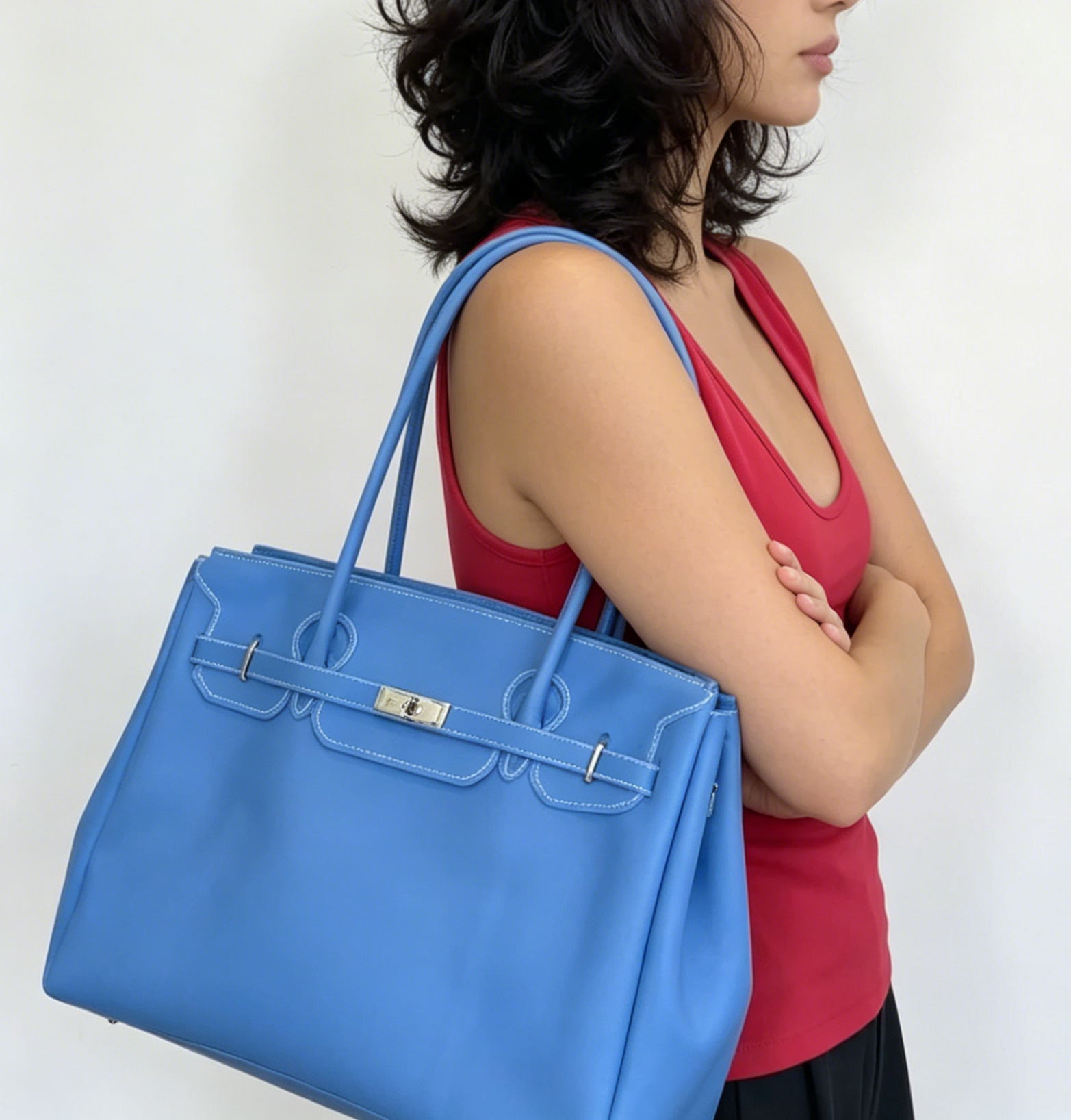 Jelly Firkin 40 Bag Classic Dusty Blue held by woman second view