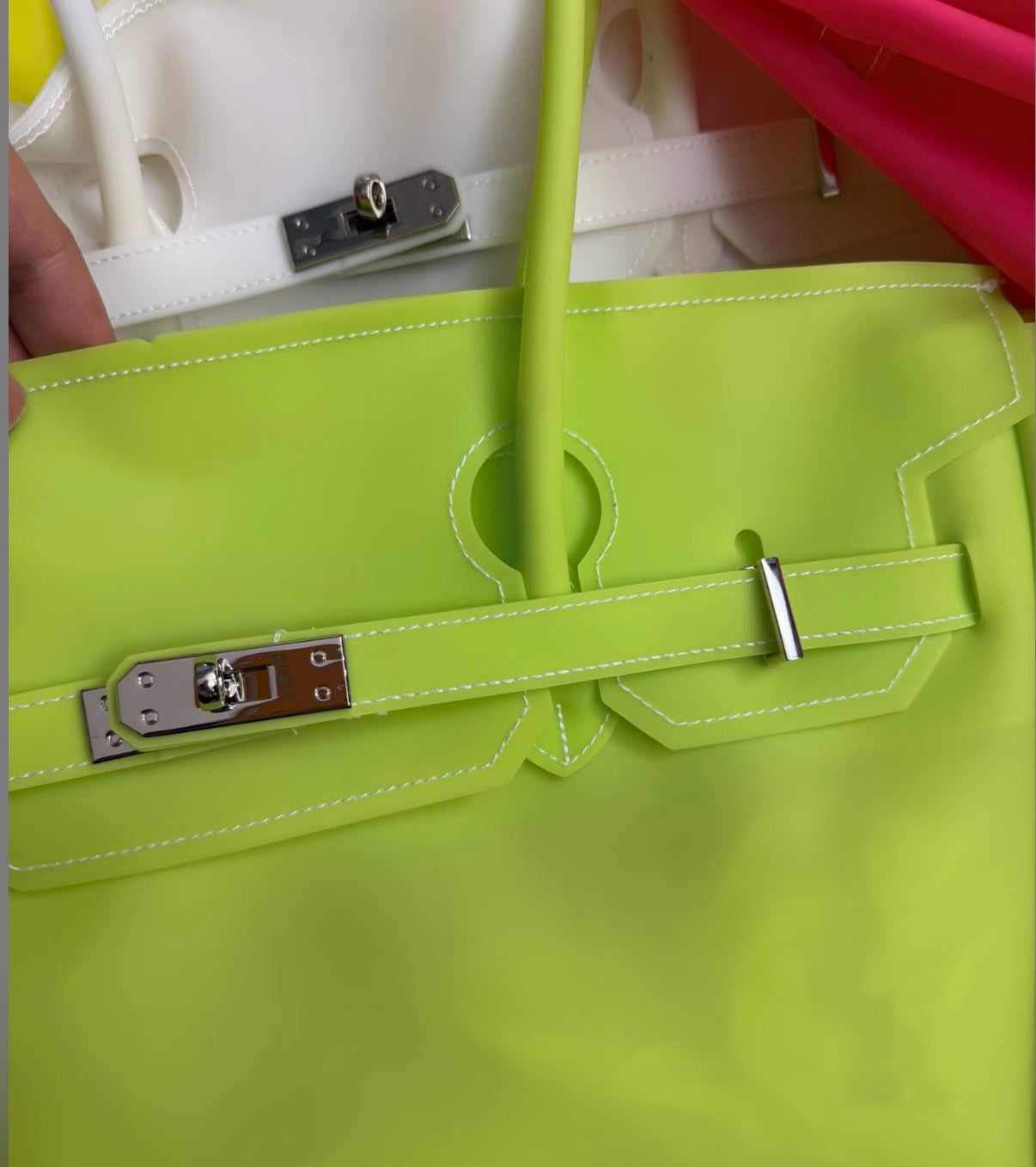 Jelly Firkin 40 Bag Classic Lime close-up showing silver lock hardware